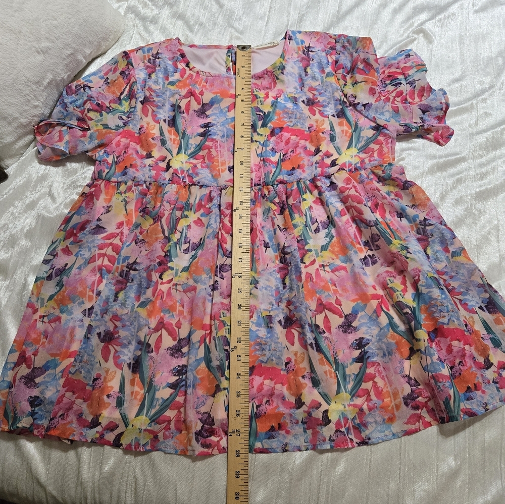 Floral Multicolor Scoop Neck Women’s Top By Southern Stitch NWT Never Worn . LG - Picture 6 of 10